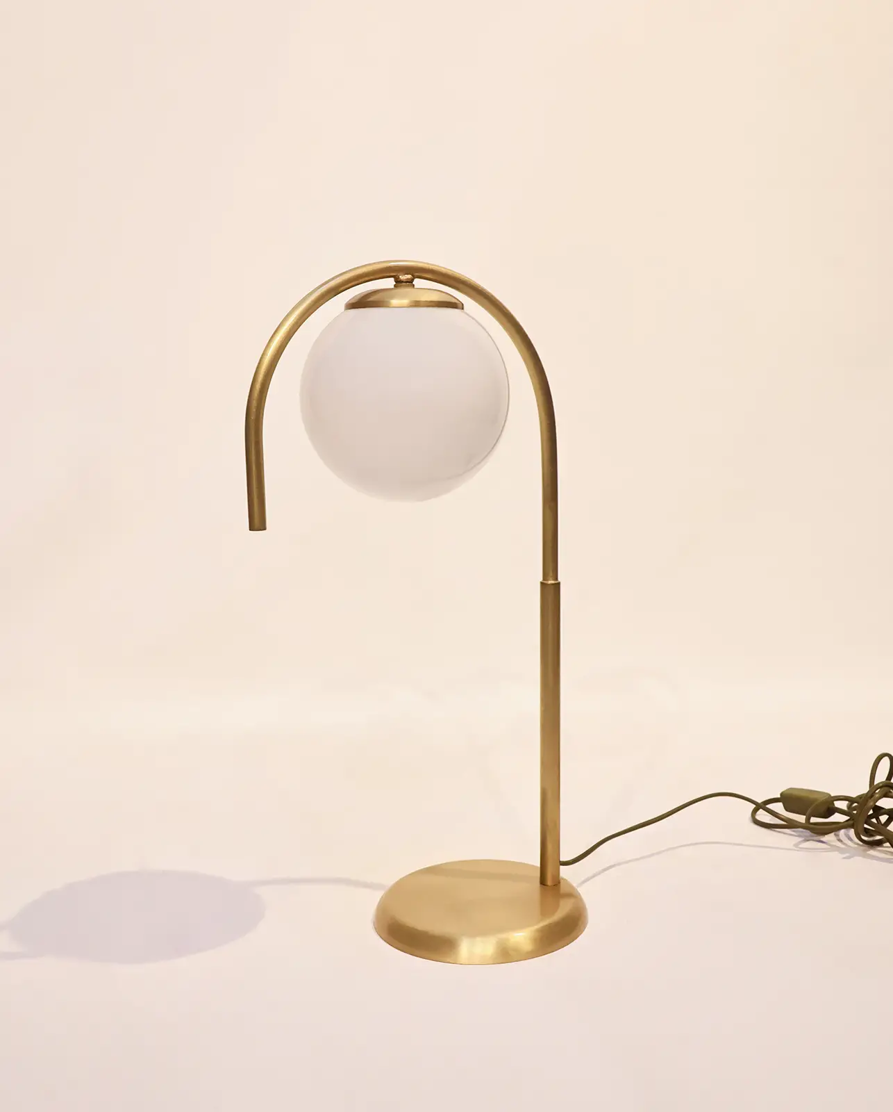 Trophy Metal Sarı Eskitme Abajur