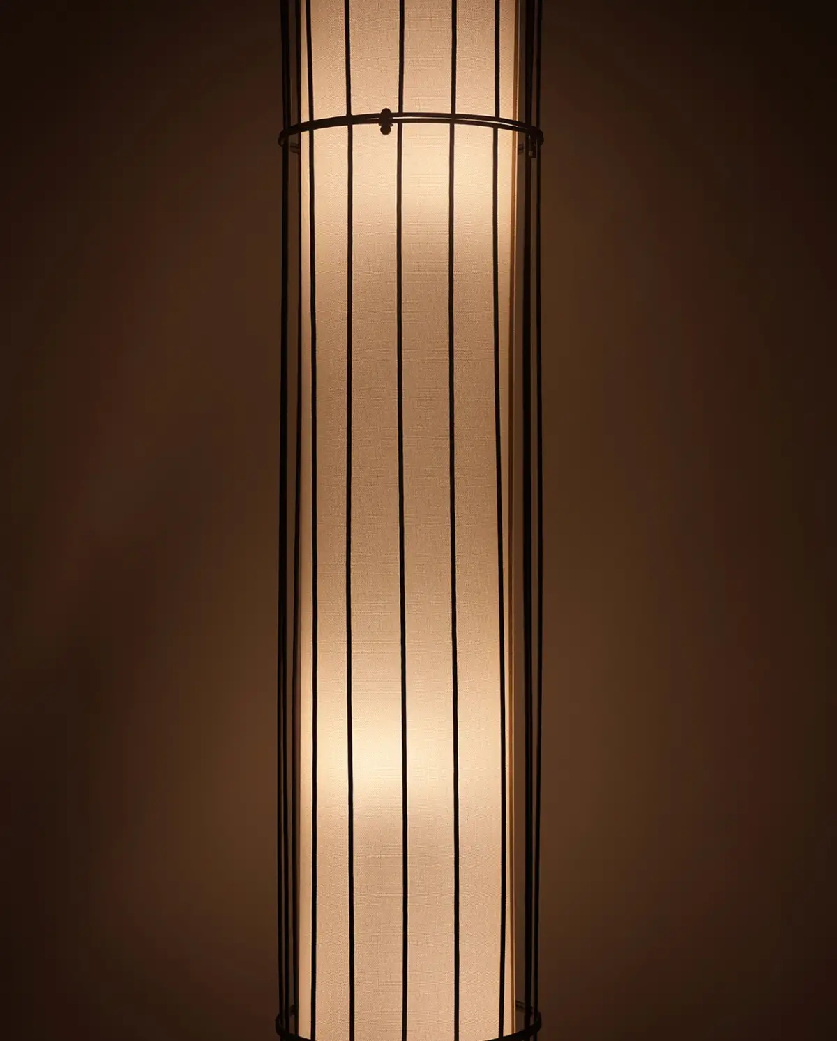 Arvent Tek Ayaklı Metal Kafes Lambader