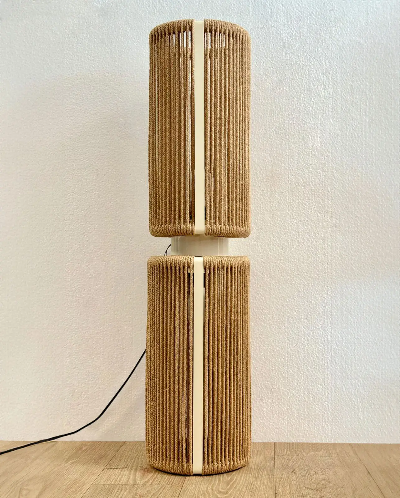 Hasır İplikli Özel Tasarım 80-100 CM Aplik