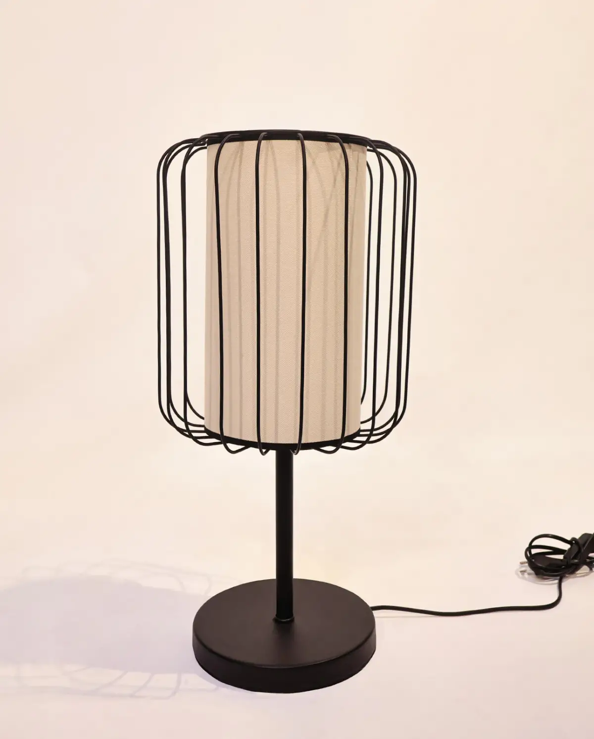 Arvent Tek Ayaklı Metal Kafes Abajur