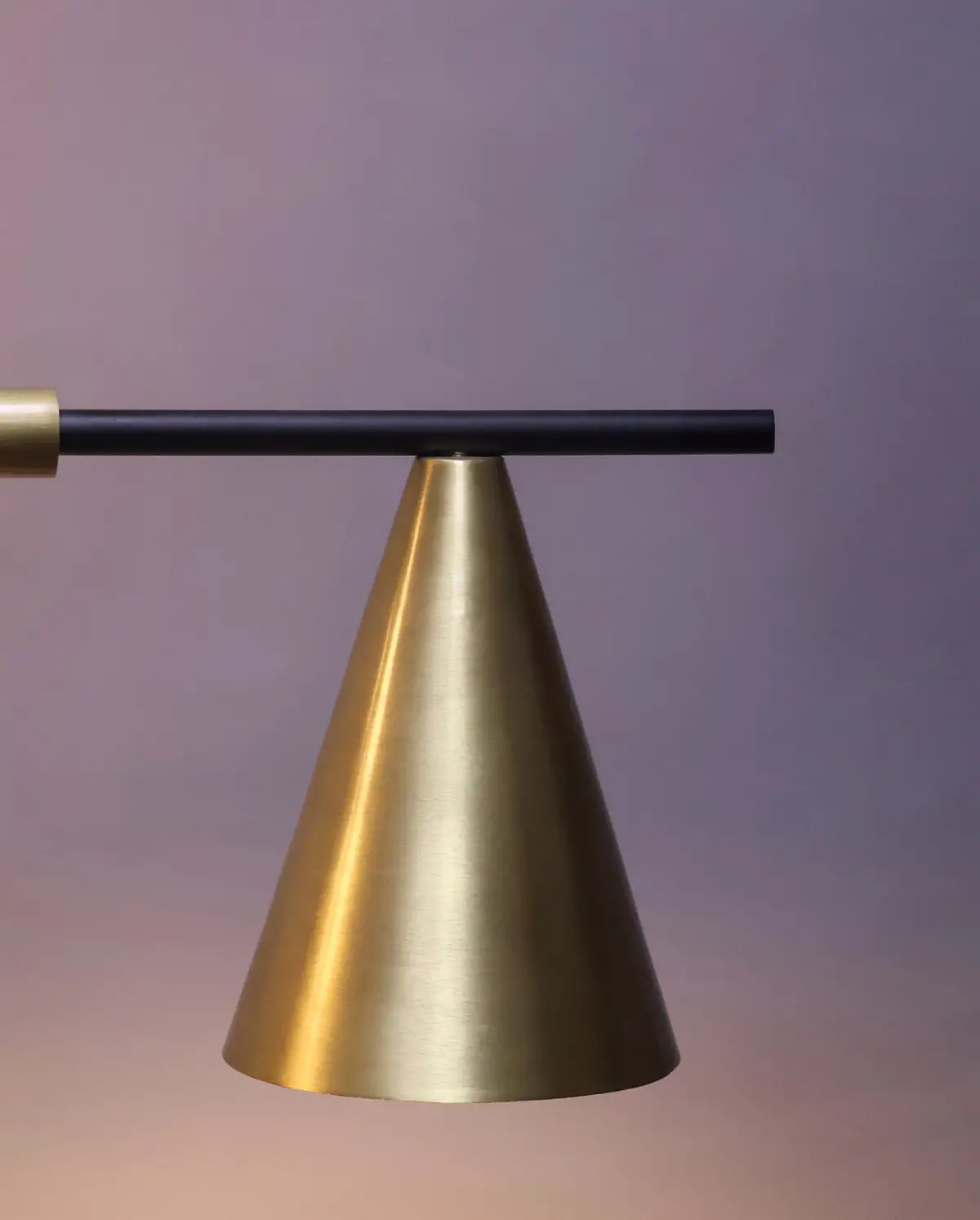 Modern Siyah Statik Boya Ve Eskitme Kaplamalı Metal Sarkıt