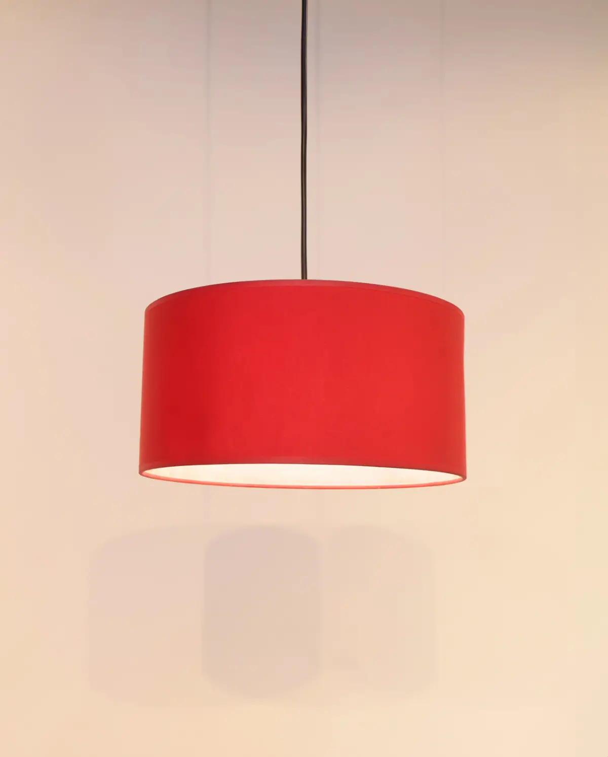 Kırmızı Kumaş Tekli Sarkıt