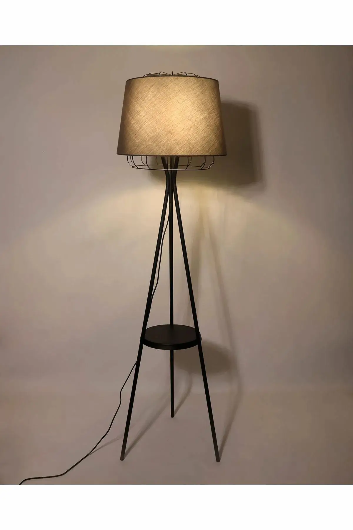 Zenith Sehpahalı Metal Lambader