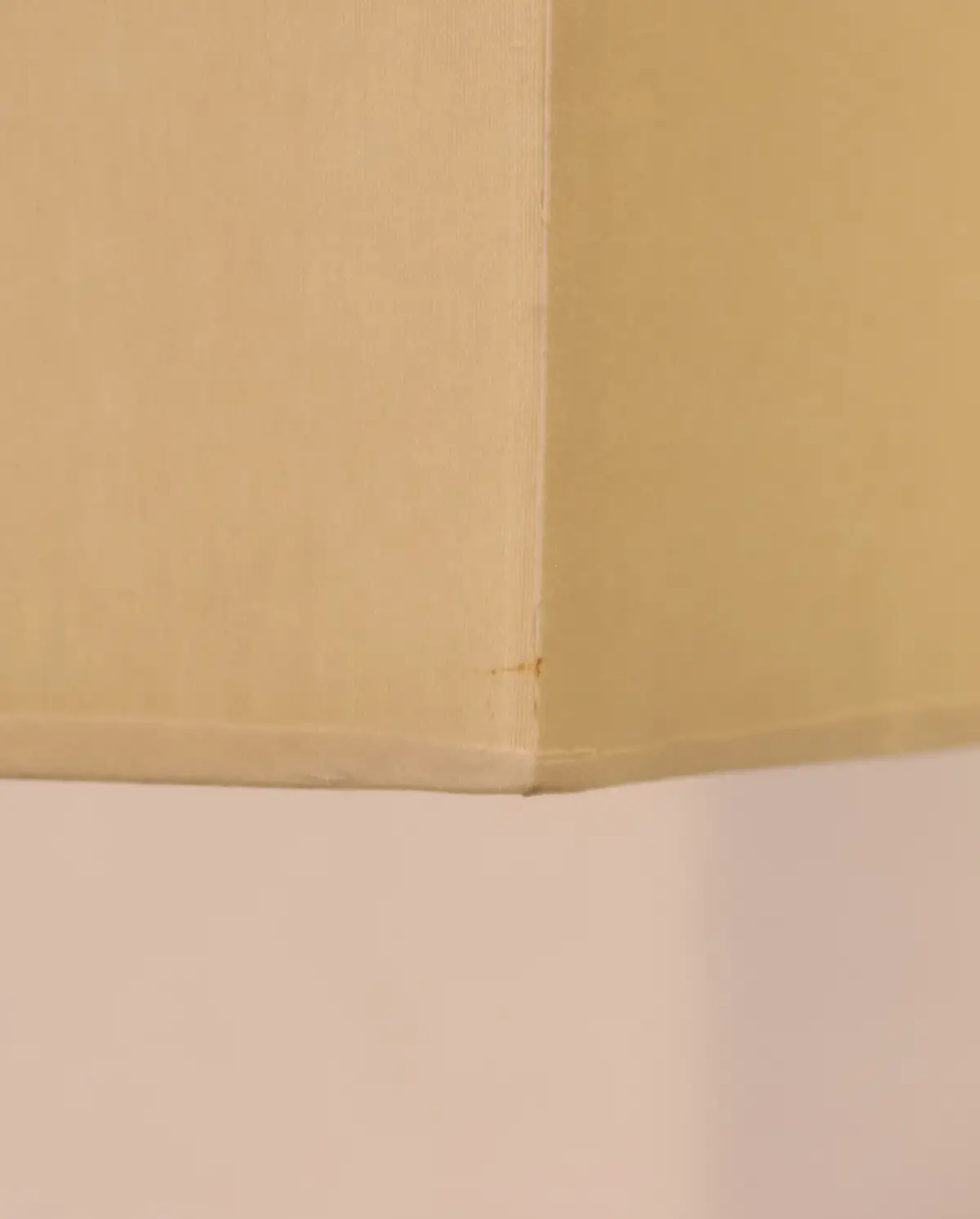 Krem Kumaş Tekli Sarkıt