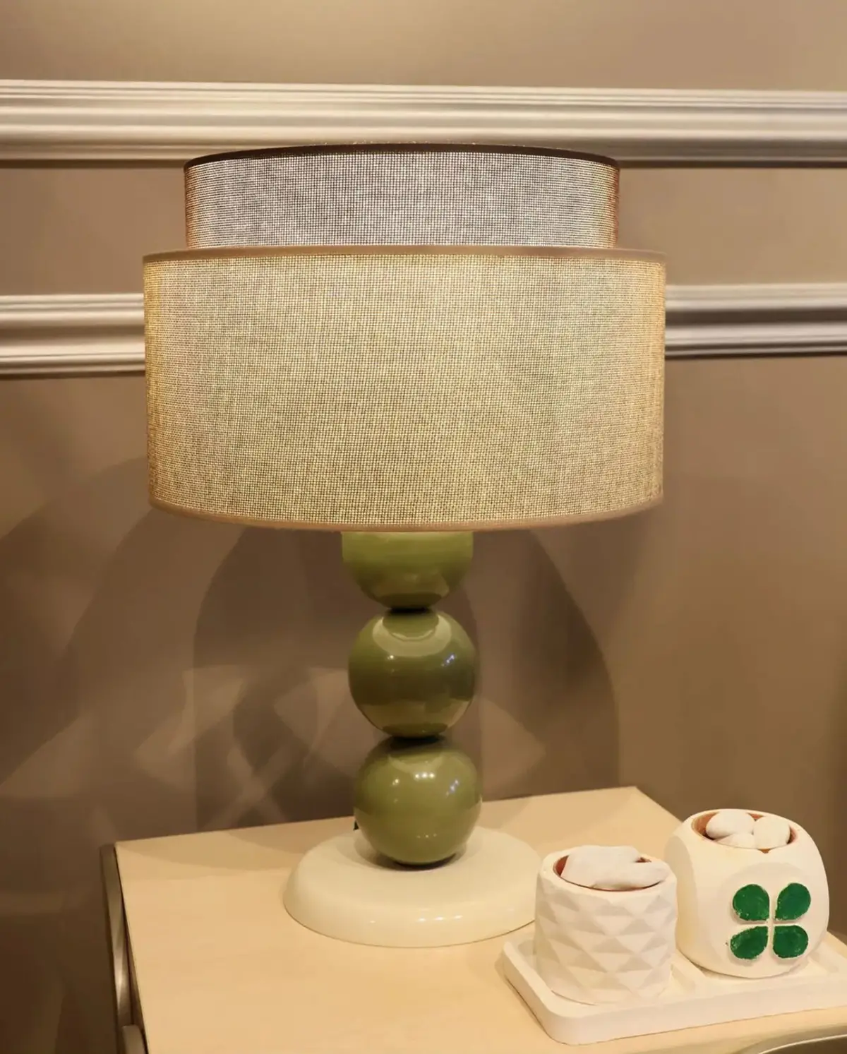 Lesion Yeşil Boyalı Metal Abajur