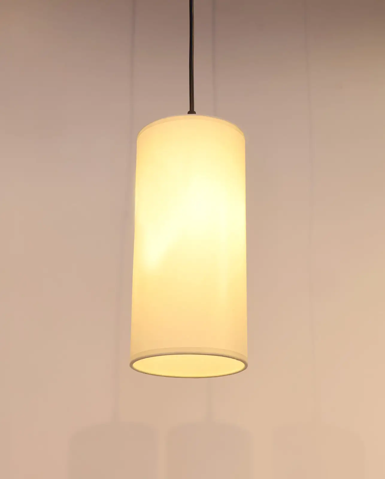 Gri Kumaş Tekli Sarkıt