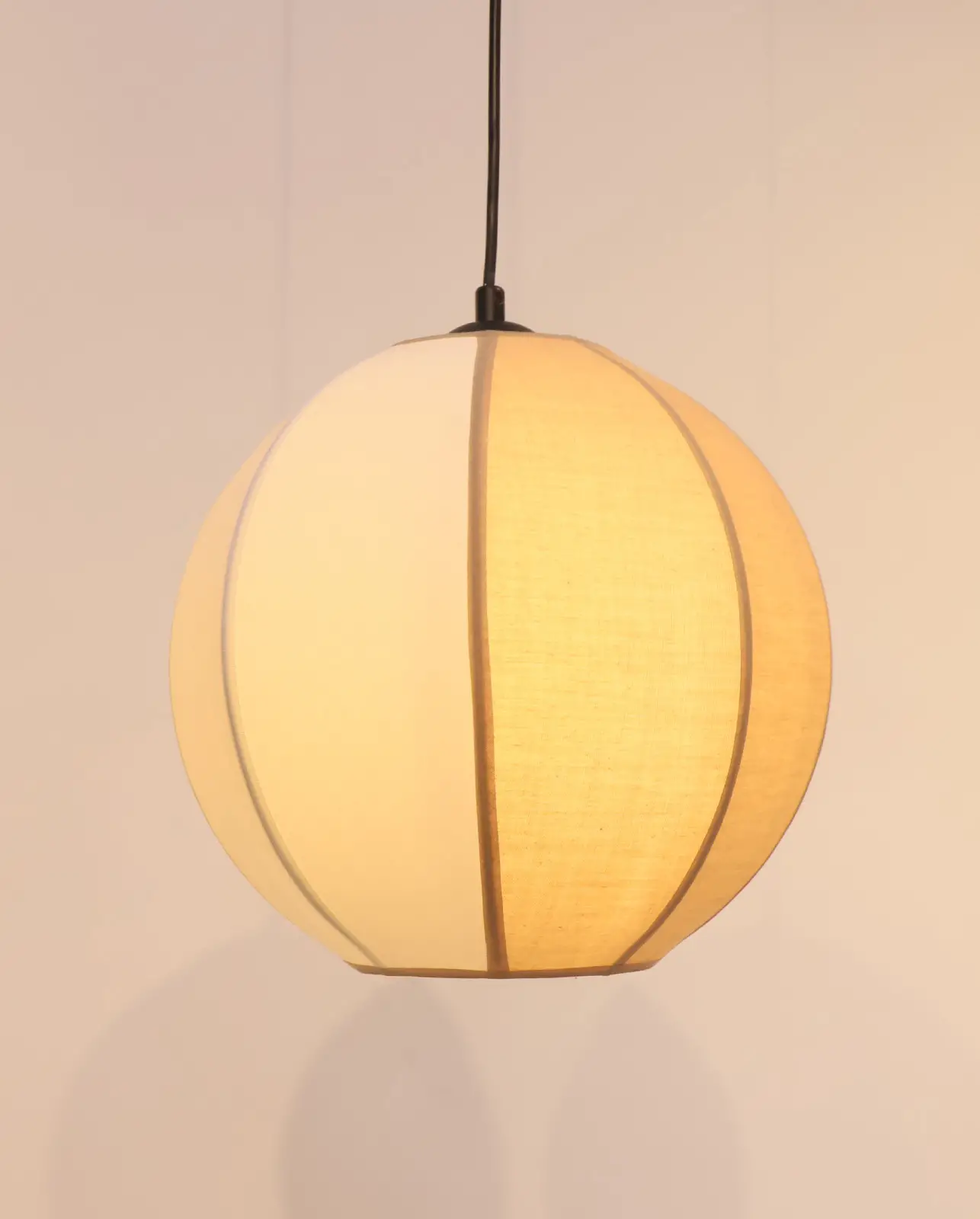 Beyaz Kahverengi Elips Tekli Kumaş Sarkıt