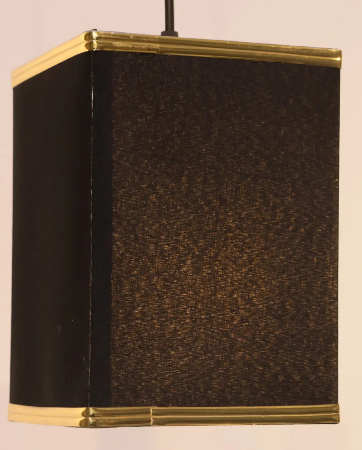 Siyah Kumaş Tekli Sarkıt